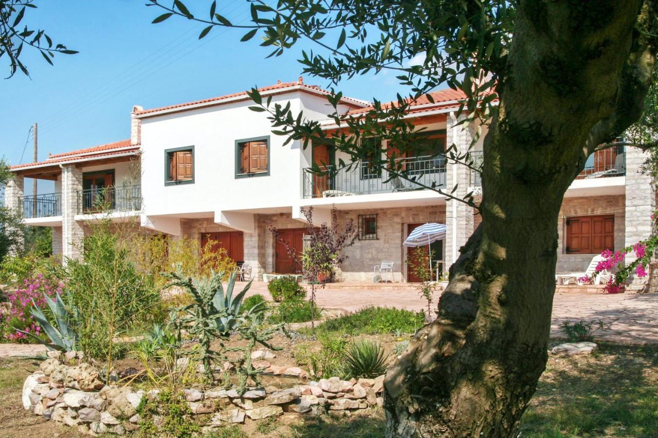 Elegant Apartment In Agios Ilias With Sea View Миртея Экстерьер фото